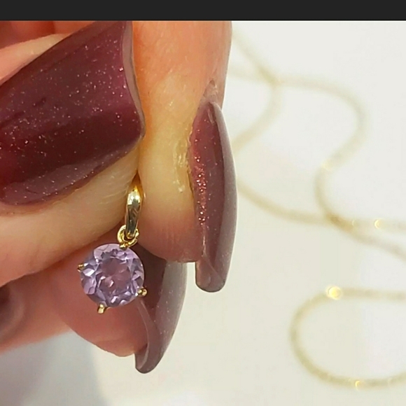 unbranded Jewelry - 10kt gold round amethyst stone pendant w/ gold plated over ss 18 inch chain